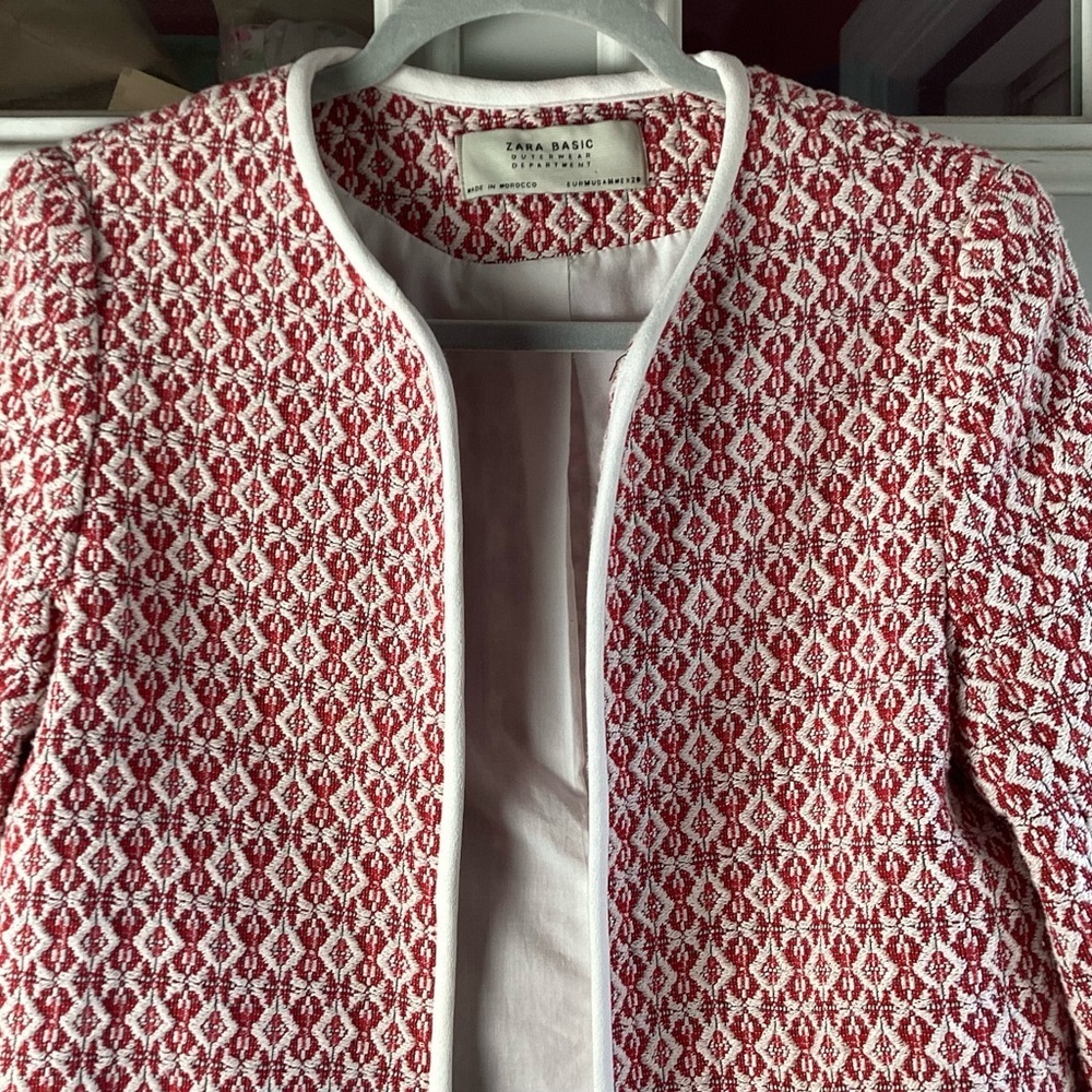 ZARA TWEED CARDIGAN JACKET Red and White Women's Coat Size Medium - Picture 3 of 9